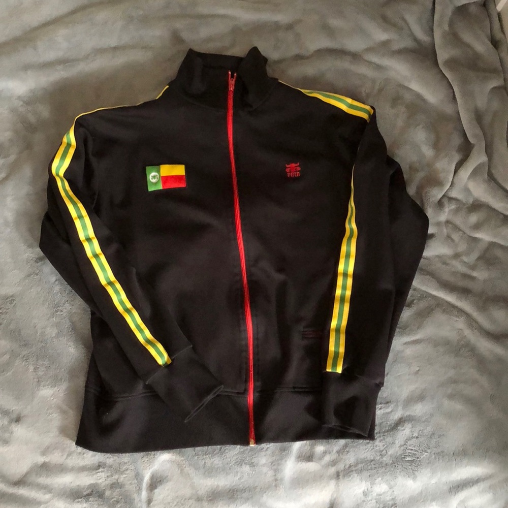 Skater path zip up